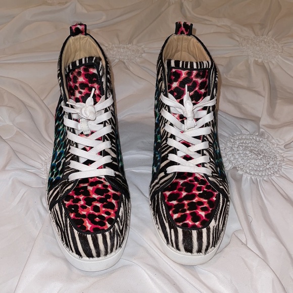 #24 🤑🤑These Christian Louboutin Shoes will be on sale in a live show tonight - Picture 4 of 11